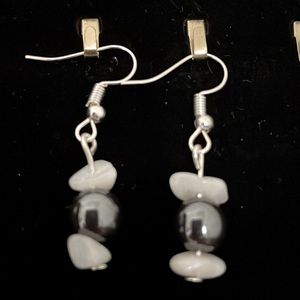 💗Dreaming in Paradise Genuine Stone Hematite Moonstone Earring Protection